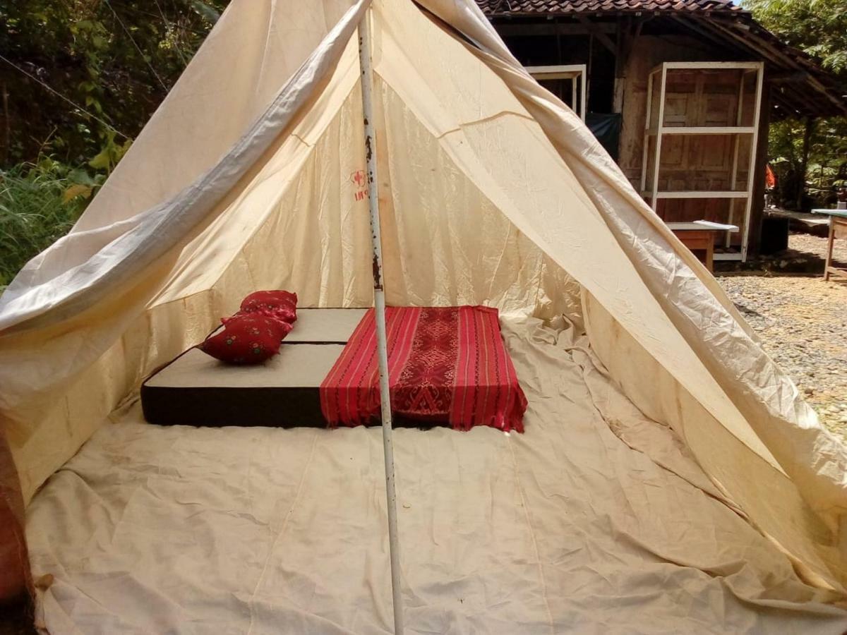 Kretek Newalaskuliner & Homestaywatulumbung מראה חיצוני תמונה